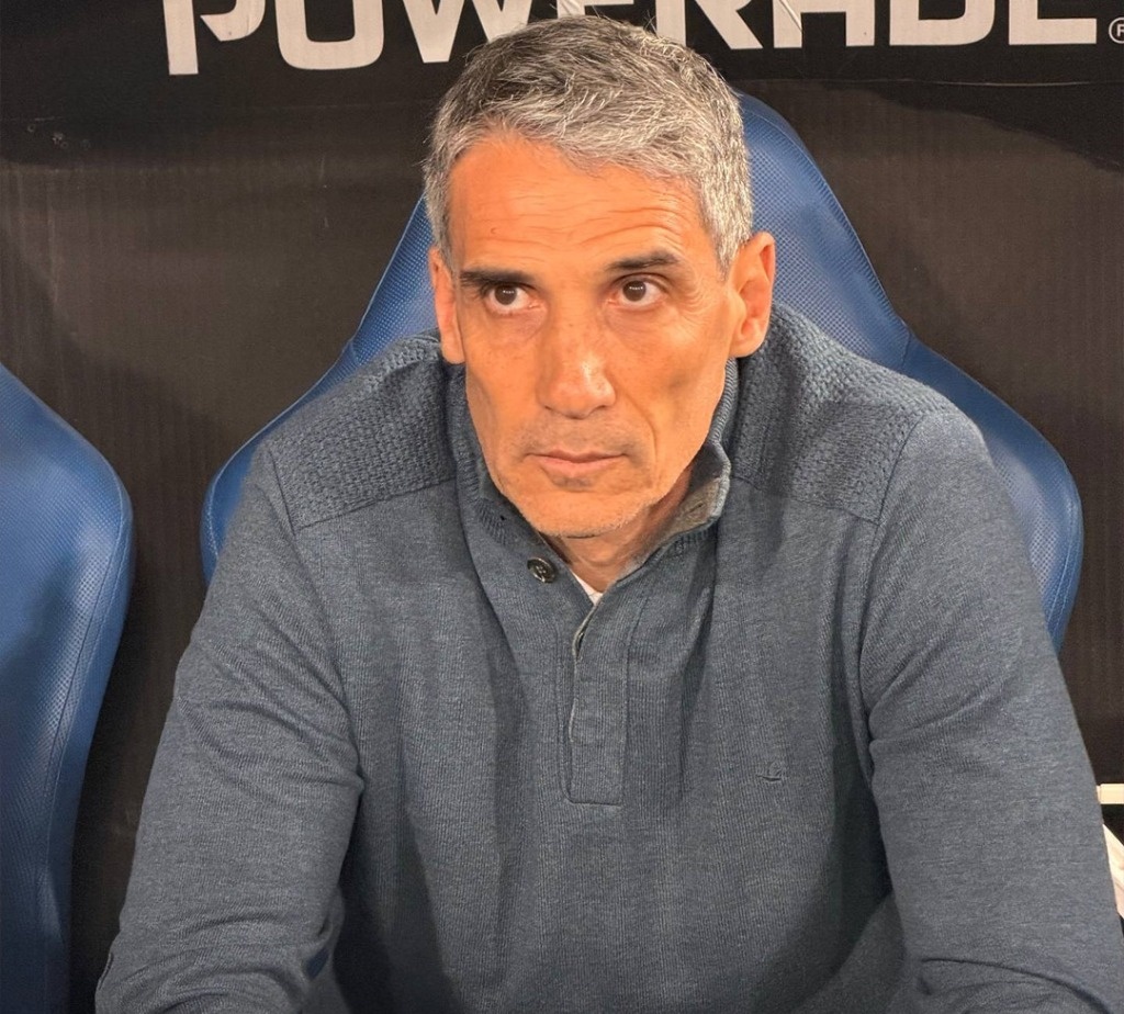 Vojvoda dejó de ser el entrenador de Racing tras la eliminación en Copa Argentina